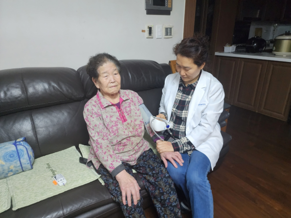 100세 어르신 건강관리