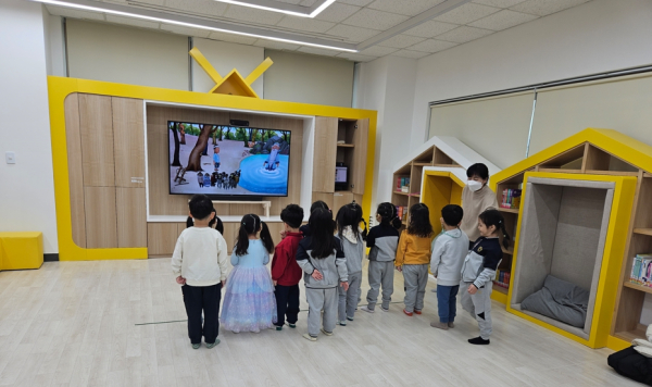 산성어린이도서관, ‘처음 만나는 도서관’ 프로그램 진행