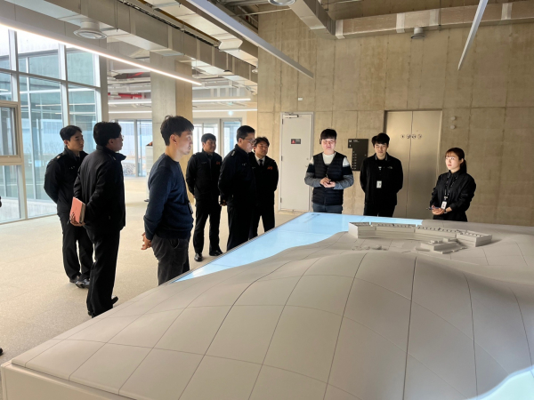 지난 12일 집현동 네이버데이터센터 각 세종을 방문해 현장 안전지도 모습