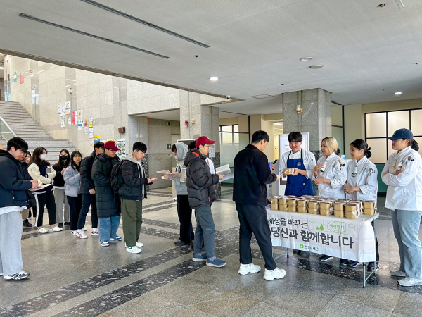 (한살림재단 생명밥차 사업) 대전 내 3개 대학교 도시락 배포