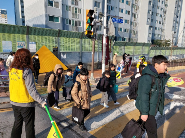 ‘봄철 재난안전 위험요인 집중신고제’ 홍보 캠페인 모습
