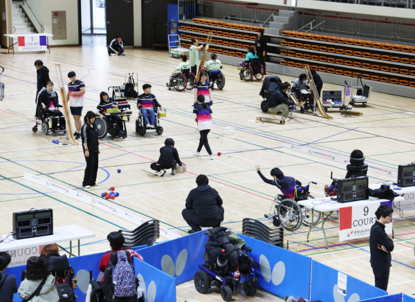 지난 30일 태안종합실내체육관에서 진행된 ‘제6회 충청남도지사배 전국보치아선수권대회’ 모습.