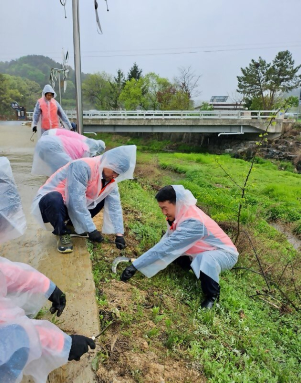 농촌일손돕기 개최