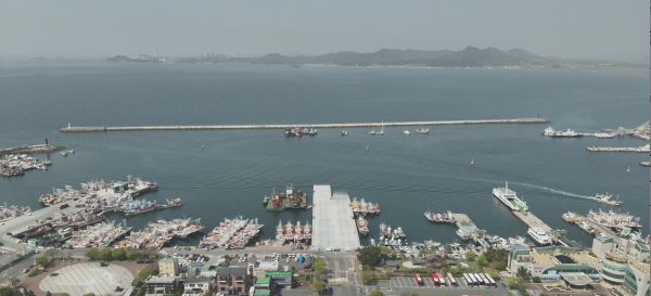 대천항 돌제물양장 준공 현장