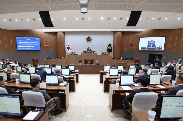 제351회 임시회 제2차 본회의