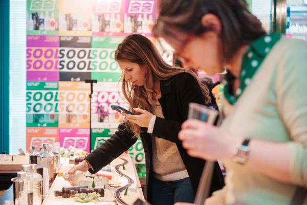 K-전통주 팝업스토어 ‘술술’을 찾은 영국 소비자들