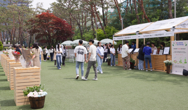 기아(KIA) 연계 ‘가정의 달 맞이 플라워 팝업스토어’ 행사