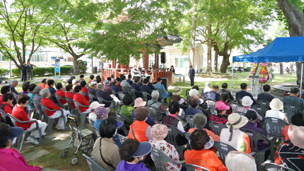 부춘동 양유정 공원에서 열린 ‘제5회 부춘동 양유정 수목제’