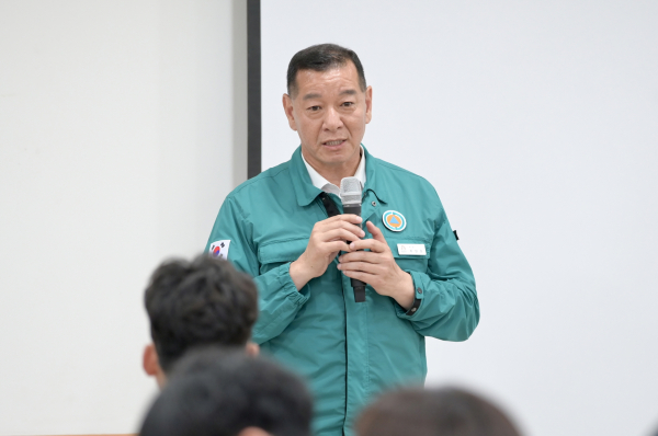 14일 공습 대비 민방공 대피 훈련 진행 모습