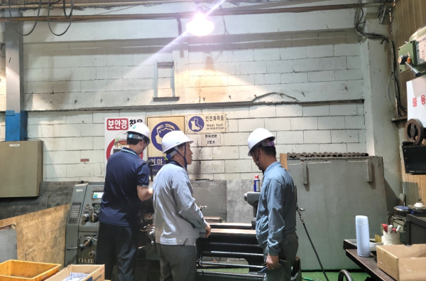 20일, 대전상의 회원사 방문 및 현장 컨설팅 진행 모습