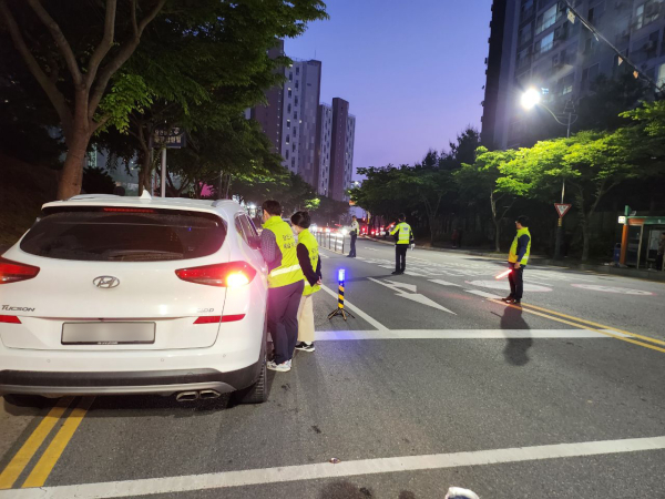 음주운전 단속 현장서‘체납 차량’합동단속