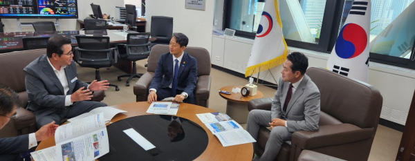 안덕근 산업통상자원부 장관과 면담 모습