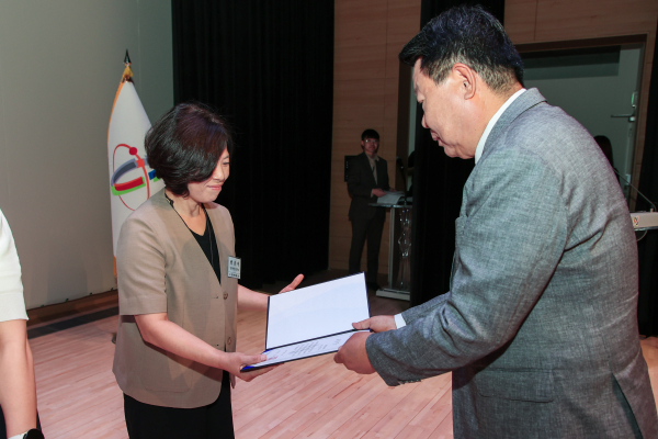 ‘헌혈 권장 활동 유공’ 표창 (방유미 씨 수상)