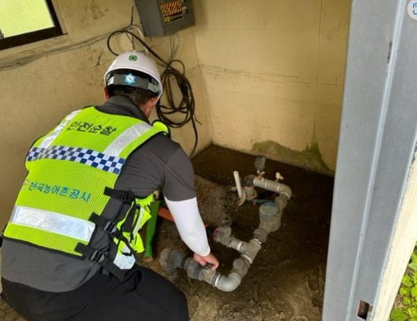 공공 관정 조사 현장사진