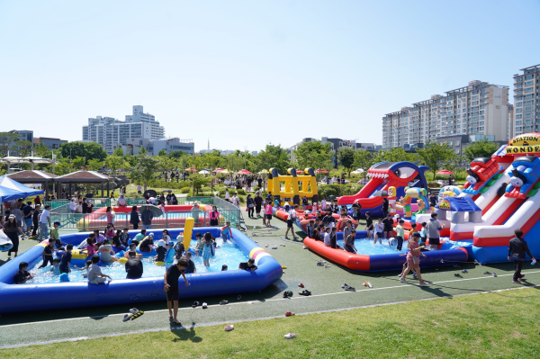 동문근린공원 일원에서 6월 1일 개최된 ‘제2회 반려동물 문화축제’ 현장 모습