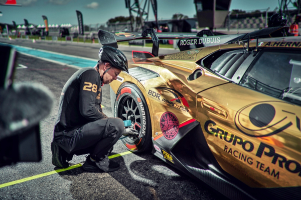 람보르기니 슈퍼 트로페오 한국타이어 장착 차량 참고용 이미지