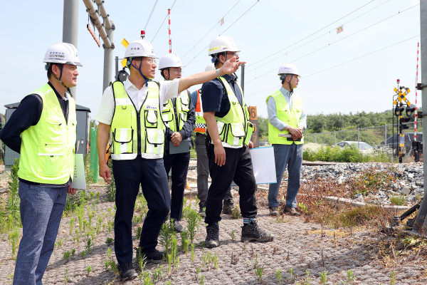 이성해 이사장, 충북선 중부내륙선 수해복구 현장점검 모습