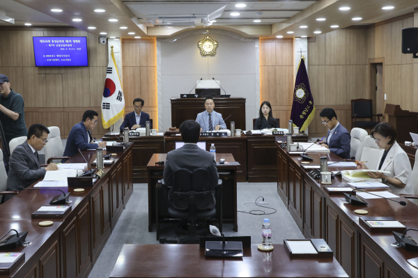 홍성군의회 산업건설위원회