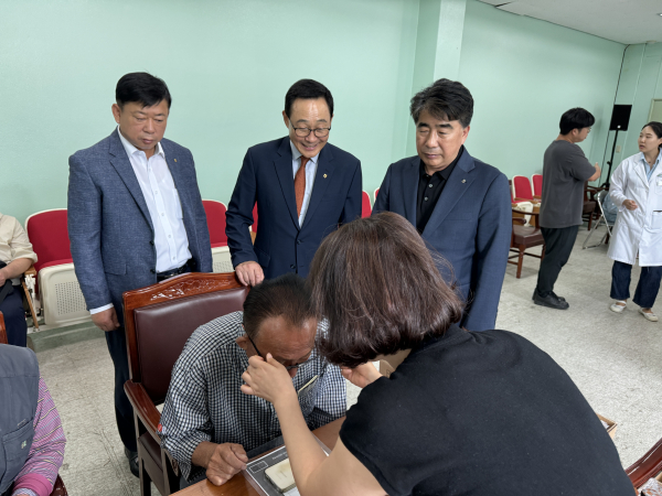 탄천농협 농촌왕진버스 운영 모습