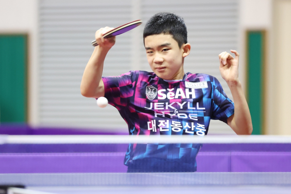 대전동산중, 전국남녀중고학생탁구대회 남중부 제패 (이승수 선수 경기 모습)