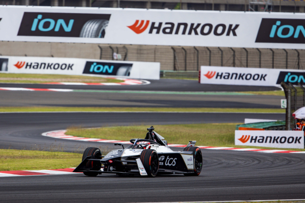 한국타이어 후원 포뮬러 E 시즌10 2024 상하이 E-PRIX 대회 장면 참고용 이미지