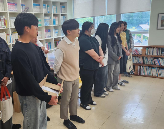 시각디자인과, 보육원서 재능나눔 봉사활동