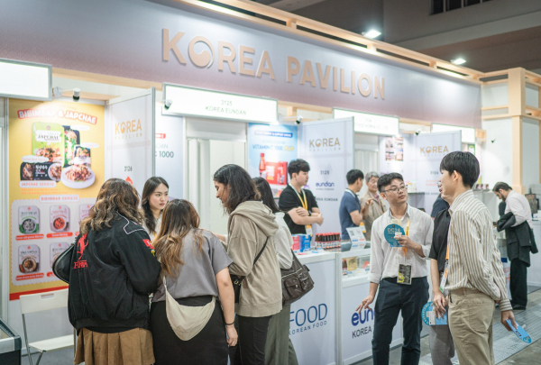 말레이시아 식품박람회 한국관 현장 수출 상담