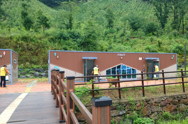 풍수해 감염병 예방 위해 취약지 방역소독 진행 모습