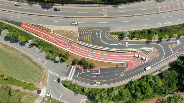 2023년 2월 5일, 갈산교차로 도로 개선공사가 착공, 도로의 확포장 및 구조 개선을 목표로 금년 5월 30일 준공되었다.