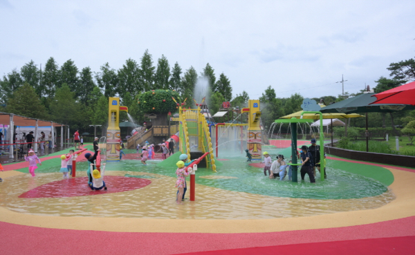논산 시민가족공원 물놀이장 개장