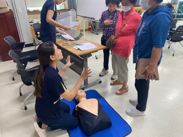 여성농업인 이동형 특수건강검진 진행 모습