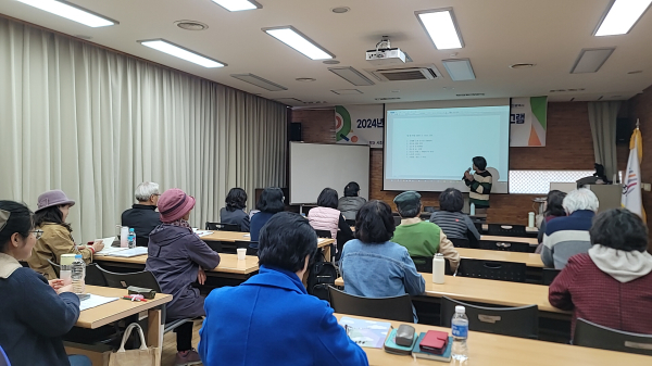 지난 문학교육프로그램 진행 모습