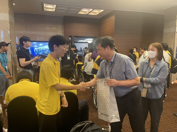 2024 전국 장애학생 e페스티벌 본결선대회 선수단 격려 모습