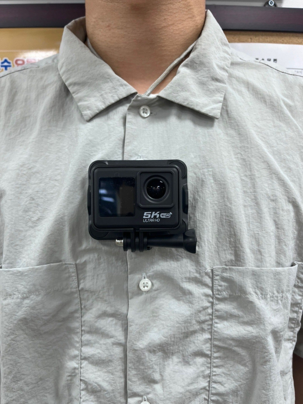 웨어러블캠(착용형 카메라) 설치 모습
