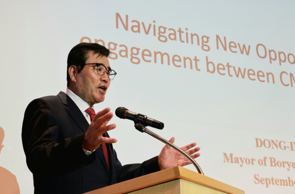 센트럴미시간대에서 강연하는 김동일 시장