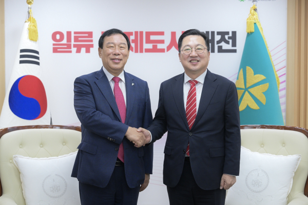 최민호 시장 대전시 방문 모습