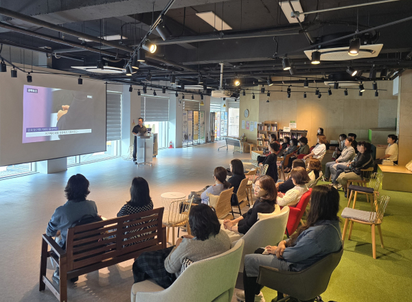 미디어 리터러시 생명교육 특강 진행 모습