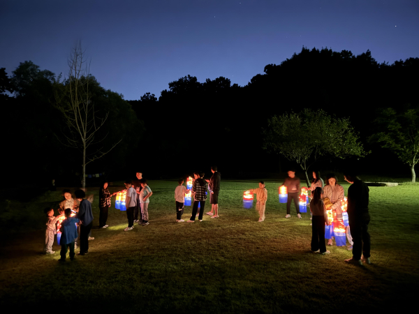지난 4일 제 1차 달마실 캠프 참가자들이 프로그램에 참여하고 있다.