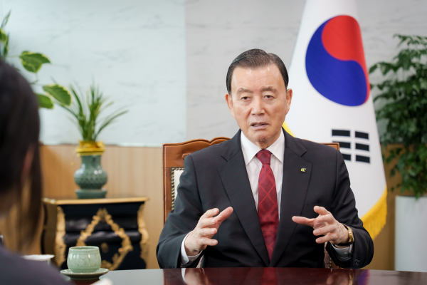 한국농수산식품유통공사 홍문표 사장