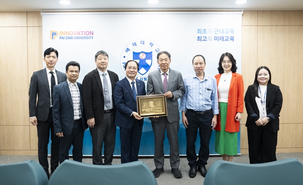 모교 배재대 찾은 베트남 교수들