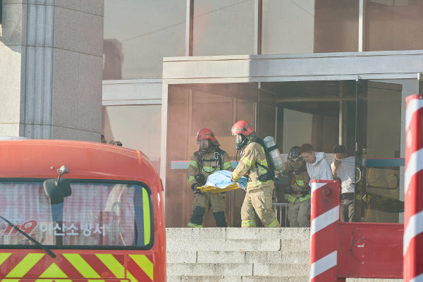 지난달 31일 선문대학교 공학관에서 진행한 재난대응 안전한국훈련 모습