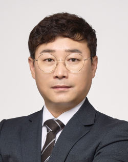 이봉규 의회운영위원장