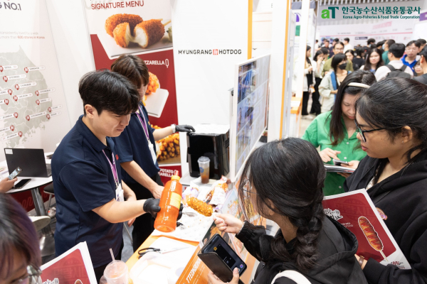 베트남 프랜차이즈 박람회 ‘한국관’ 시식 행사