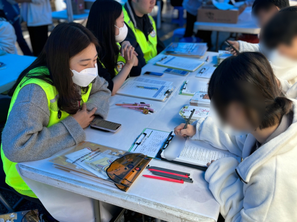 정신건강복지센터 프로그램 진행 모습