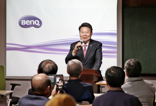 오성환 당진시장의 종강 축사 모습