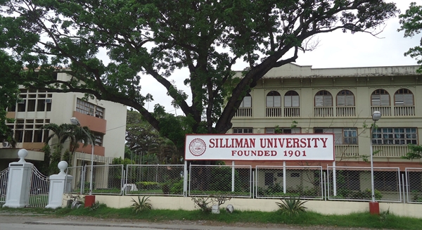 필리핀 실리만대학교