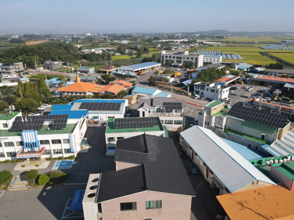 오가면 태양광 설비 설치 모습