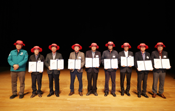 지난 21일 태안문화예술회관에서 진행된 위촉식 모습.