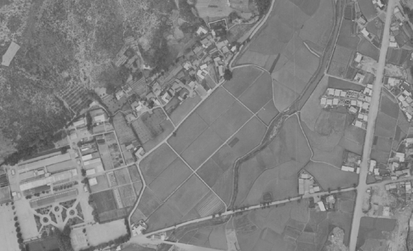 1974년 촬영된 청양군 읍내면 송방리 일원 항공 사진