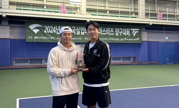 (왼쪽부터) 이덕희 선수, 신산희 선수